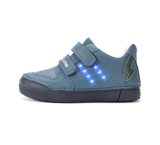 DD Step S068-62272A sko til dreng med LED-lys