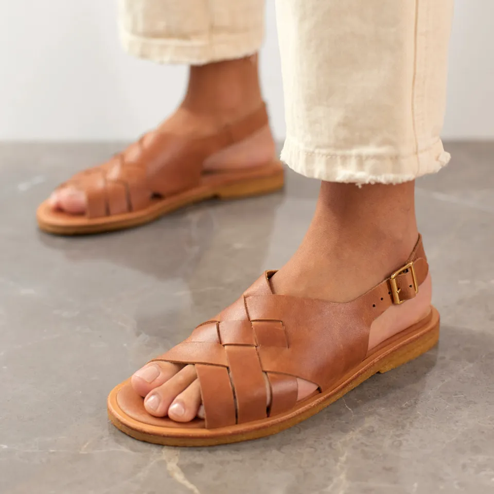 Angulus Fletsandal damesandal læder ankelstrop 36-44