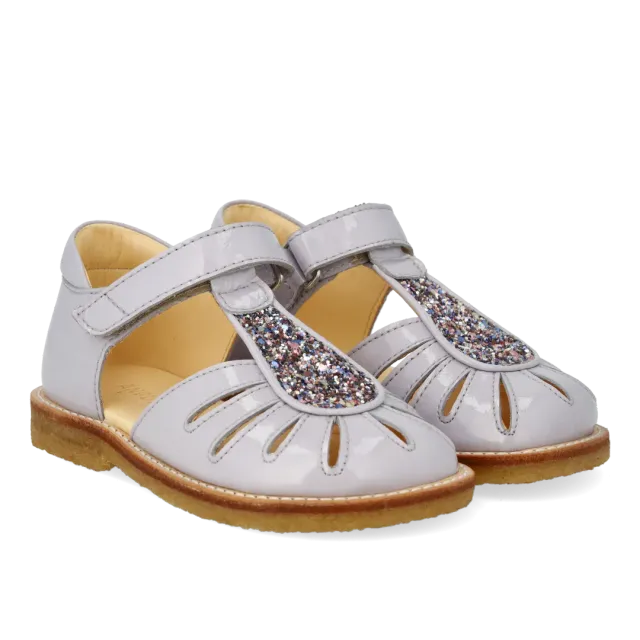 Angulus dråbedetalje sandal glitter rummelig pasform