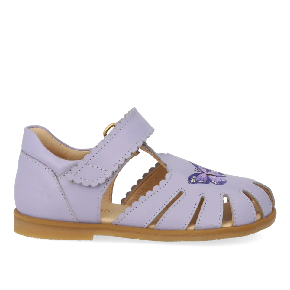 Angulus sandal lukket tå sommerfugl børnesandal rummelig