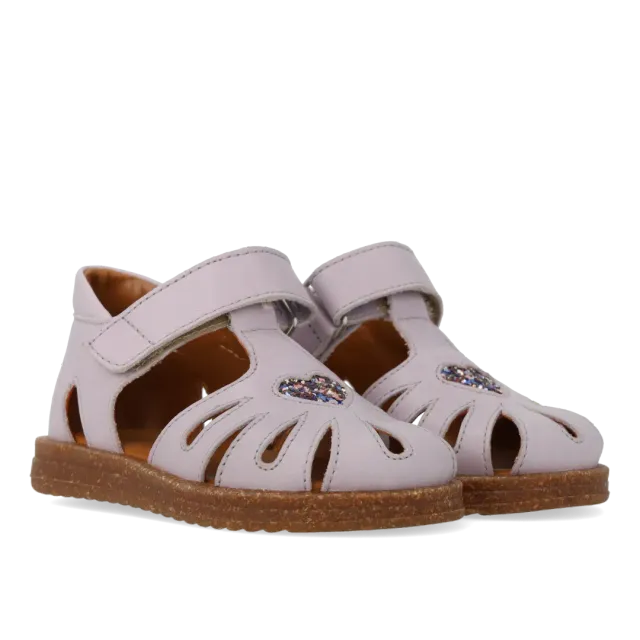 Angulus begyndersandal glitterhjerte lukket tå børn