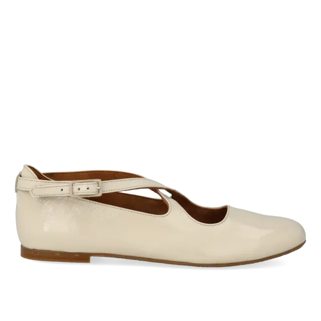 Angulus Mary Jane ballerina med krydsdetalje damesko lak